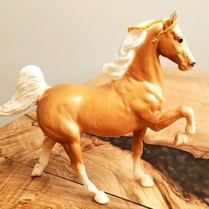 Vintage Breyer 5 Gaiter